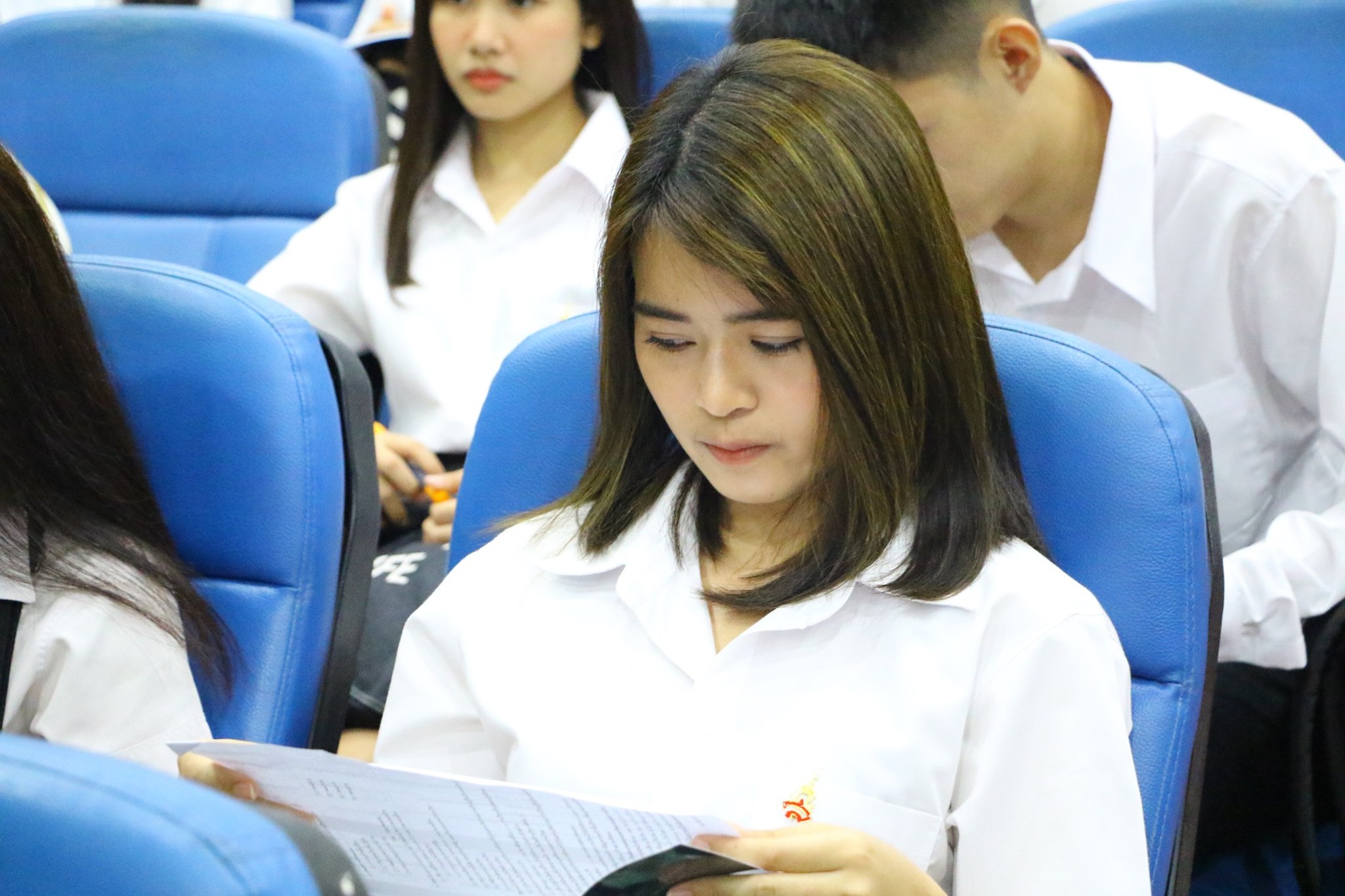 à¹à¸à¸&nbsp;à¸²à¸à¸­à¸²à¸à¸à¸°à¸¡à¸µ
5 à¸à¸, à¸à¸à¸à¸µà¹à¸¢à¸´à¹à¸¡,
à¸à¸¹à¹à¸à¸à¸à¸³à¸¥à¸±à¸à¸¢à¸·à¸