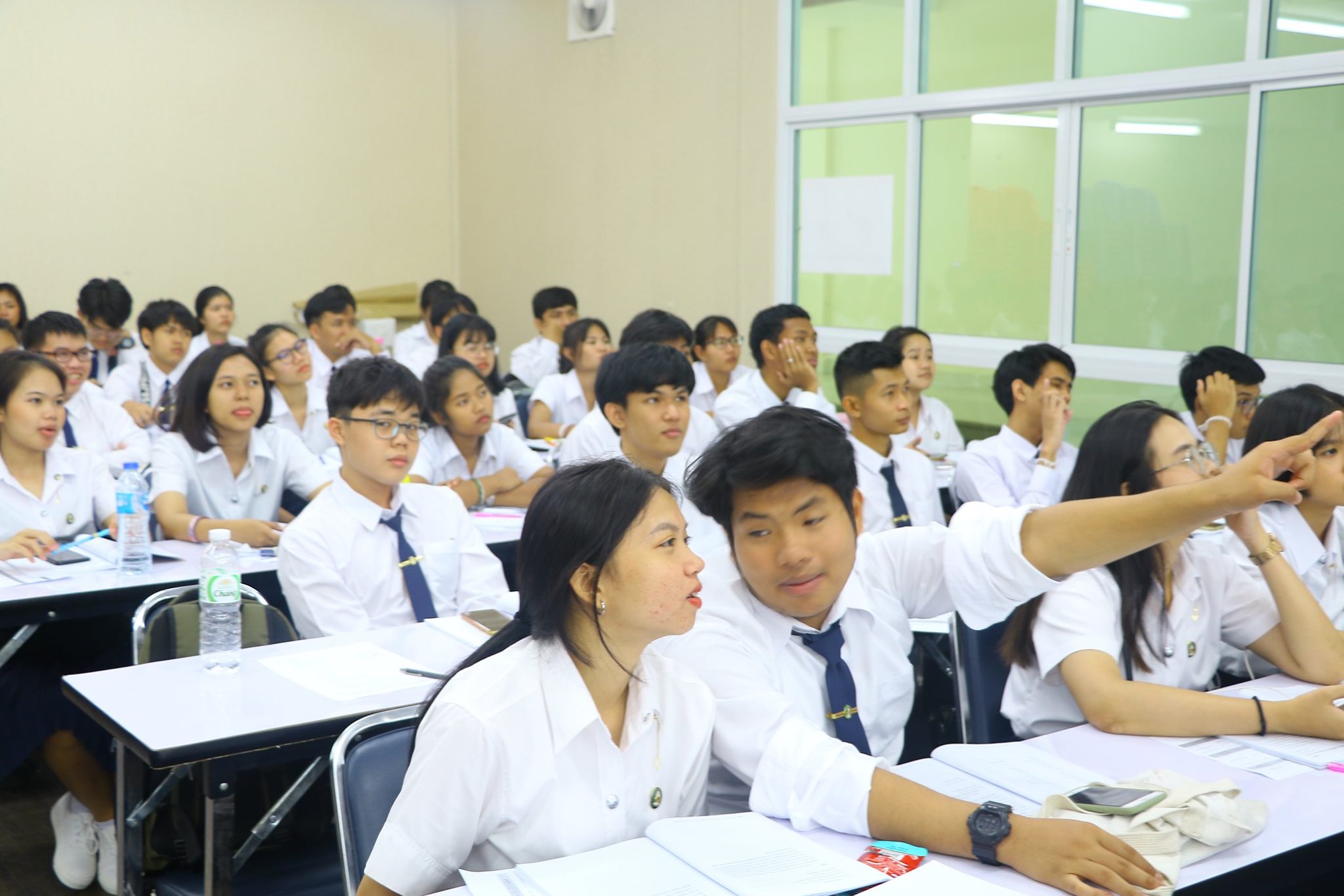 à¹à¸à¸&nbsp;à¸²à¸à¸­à¸²à¸à¸à¸°à¸¡à¸µ
5 à¸à¸, à¸à¸à¸à¸µà¹à¸¢à¸´à¹à¸¡,
à¸à¸¹à¹à¸à¸à¸à¸³à¸¥à¸±à¸à¸¢à¸·à¸