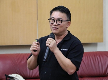 วันที่ 20 มกราคม 2561 ได้รับเกียรติจาก
ผศ.ดร.ธเนศ เวศร์ภาดา
บรรยายรายวิชาศึกษาทั่วไป หัวข้อ
“ภาษาไทย(ไม่) ไร้ระดับ”