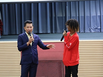 วันที่ 5 กุมภาพันธ์ 2561
ได้รับเกียรติจาก คุณปรัชญา ดุลยสิทธิ์
บรรยายรายวิชาศึกษาทั่วไป หัวข้อ “
เข้าใจตน คนดนตรี ”