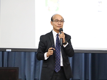 วันที่ 6 มีนาคม 2561 ได้รับเกียรติจาก
ผู้ช่วยศาสตราจารย์ ดร.สมบัติ อยู่เมือง
บรรยายรายวิชาศึกษาทั่วไป หัวข้อ “
วิทยาศาสตร์กับพระราชกรณียกิจ ”