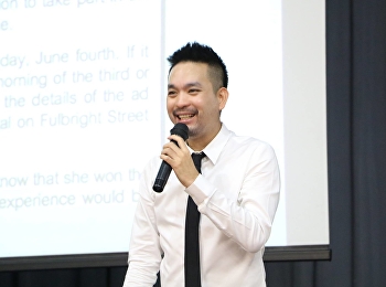 วันที่ 14 มีนาคม 2561 ได้รับเกียรติจาก
อาจารย์สุเมธินท์ แสงไตรรัตน์นุกูล
(พี่พีค) บรรยายรายวิชาศึกษาทั่วไป หัวข้อ
“
การนัดหมายการใช้โทรศัพท์ในการสัมภาษณ์งาน”