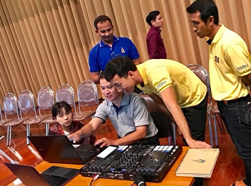 Signal Is Tested for GE Broadcasting to
Nakorn Pathom Education Center