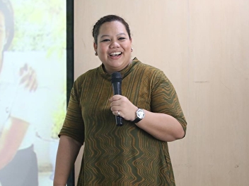 วันที่ 19 มิถุนายน 2561 ได้รับเกียรติจาก
ดร.ปิยะดา จุลวรรณา
บรรยายรายวิชาศึกษาทั่วไป หัวข้อ “วุ่น
วุ่น ของวัยรุ่นกับปัญหาความรู้”