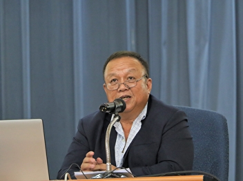 GE honored by Dentist Pichai Pituwong
lectured in General Education class in
topic of “The various ages of health
care”