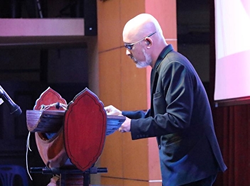 General Education Office (GE) organizes
lectures for general education courses
In the aesthetics and life subjects By
being honored by Khun Khun In
Narongtosom