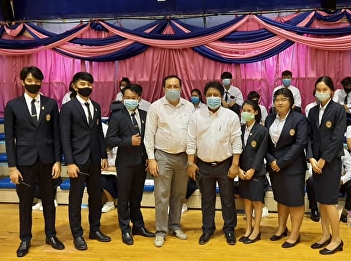 Director of the Office of General
Education and Government Affairs, Vice
President for Administration Visiting
the reception of new student reports
Academic Year 2020 Round 2 Quota Round 3
Admission 1