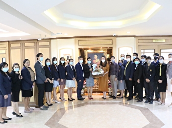 Acting as the Director of the Office of
General Education and Electronic
Learning Innovation Give a basket happy
new year